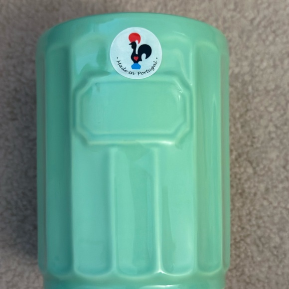 Jadeite Green Utensil Holder - New - Picture 2 of 6